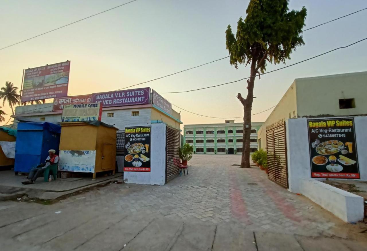 Heritage Bagala Dharmasala Hotell Puri Exteriör bild