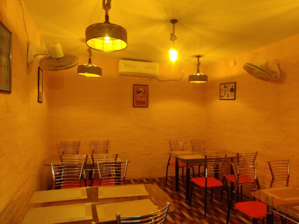 Heritage Bagala Dharmasala Hotell Puri Exteriör bild
